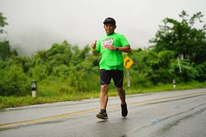 BIB: 6100, 
                            <button type="button" onclick="openModal(5648309)" class="btn btn-primary btn-sm float-right btn-popup" data-toggle="modal" data-target=".modal-high-quality">
                        <i class="fas fa-shopping-cart"></i> Add to Cart
                    </button>
                                            <button type="button" onclick="isThisMe(5648309, true)" class="btn btn-success btn-sm float-right btn-popup btn-isme hidden" data-toggle="tooltip" data-placement="bottom" title="นี่คือรูปของคุณใช่ไหม คลิกที่นี่เพื่อเอาเข้าอัลบั้ม">
                        <i class="fas fa-plus"></i> Add to album
                    </button>
                    <button type="button" onclick="isThisMe(5648309, false)" class="btn btn-warning btn-sm float-right btn-popup btn-isnotme hidden">
                        <i class="fas fa-ban"></i> Remove from album
                    </button>