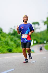 BIB: 1332
                            <button type="button" onclick="openModal(5757923)" class="btn btn-primary btn-sm float-right btn-popup" data-toggle="modal" data-target=".modal-high-quality">
                        <i class="fas fa-shopping-cart"></i> Add to Cart
                    </button>
                                            <button type="button" onclick="isThisMe(5757923, true)" class="btn btn-success btn-sm float-right btn-popup btn-isme hidden" data-toggle="tooltip" data-placement="bottom" title="นี่คือรูปของคุณใช่ไหม คลิกที่นี่เพื่อเอาเข้าอัลบั้ม">
                        <i class="fas fa-plus"></i> Add to album
                    </button>
                    <button type="button" onclick="isThisMe(5757923, false)" class="btn btn-warning btn-sm float-right btn-popup btn-isnotme hidden">
                        <i class="fas fa-ban"></i> Remove from album
                    </button>