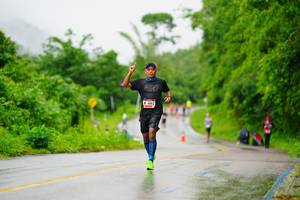 BIB: 6062
                            <button type="button" onclick="openModal(5769235)" class="btn btn-primary btn-sm float-right btn-popup" data-toggle="modal" data-target=".modal-high-quality">
                        <i class="fas fa-shopping-cart"></i> Add to Cart
                    </button>
                                            <button type="button" onclick="isThisMe(5769235, true)" class="btn btn-success btn-sm float-right btn-popup btn-isme hidden" data-toggle="tooltip" data-placement="bottom" title="นี่คือรูปของคุณใช่ไหม คลิกที่นี่เพื่อเอาเข้าอัลบั้ม">
                        <i class="fas fa-plus"></i> Add to album
                    </button>
                    <button type="button" onclick="isThisMe(5769235, false)" class="btn btn-warning btn-sm float-right btn-popup btn-isnotme hidden">
                        <i class="fas fa-ban"></i> Remove from album
                    </button>