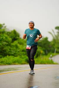 BIB: 195
                            <button type="button" onclick="openModal(5771189)" class="btn btn-primary btn-sm float-right btn-popup" data-toggle="modal" data-target=".modal-high-quality">
                        <i class="fas fa-shopping-cart"></i> Add to Cart
                    </button>
                                            <button type="button" onclick="isThisMe(5771189, true)" class="btn btn-success btn-sm float-right btn-popup btn-isme hidden" data-toggle="tooltip" data-placement="bottom" title="นี่คือรูปของคุณใช่ไหม คลิกที่นี่เพื่อเอาเข้าอัลบั้ม">
                        <i class="fas fa-plus"></i> Add to album
                    </button>
                    <button type="button" onclick="isThisMe(5771189, false)" class="btn btn-warning btn-sm float-right btn-popup btn-isnotme hidden">
                        <i class="fas fa-ban"></i> Remove from album
                    </button>