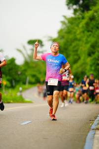 BIB: 1357
                            <button type="button" onclick="openModal(5764307)" class="btn btn-primary btn-sm float-right btn-popup" data-toggle="modal" data-target=".modal-high-quality">
                        <i class="fas fa-shopping-cart"></i> Add to Cart
                    </button>
                                            <button type="button" onclick="isThisMe(5764307, true)" class="btn btn-success btn-sm float-right btn-popup btn-isme hidden" data-toggle="tooltip" data-placement="bottom" title="นี่คือรูปของคุณใช่ไหม คลิกที่นี่เพื่อเอาเข้าอัลบั้ม">
                        <i class="fas fa-plus"></i> Add to album
                    </button>
                    <button type="button" onclick="isThisMe(5764307, false)" class="btn btn-warning btn-sm float-right btn-popup btn-isnotme hidden">
                        <i class="fas fa-ban"></i> Remove from album
                    </button>