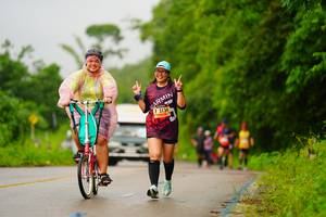 BIB: 3134, 
                            <button type="button" onclick="openModal(5763464)" class="btn btn-primary btn-sm float-right btn-popup" data-toggle="modal" data-target=".modal-high-quality">
                        <i class="fas fa-shopping-cart"></i> Add to Cart
                    </button>
                                            <button type="button" onclick="isThisMe(5763464, true)" class="btn btn-success btn-sm float-right btn-popup btn-isme hidden" data-toggle="tooltip" data-placement="bottom" title="นี่คือรูปของคุณใช่ไหม คลิกที่นี่เพื่อเอาเข้าอัลบั้ม">
                        <i class="fas fa-plus"></i> Add to album
                    </button>
                    <button type="button" onclick="isThisMe(5763464, false)" class="btn btn-warning btn-sm float-right btn-popup btn-isnotme hidden">
                        <i class="fas fa-ban"></i> Remove from album
                    </button>