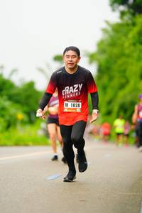 BIB: 1028
                            <button type="button" onclick="openModal(5763162)" class="btn btn-primary btn-sm float-right btn-popup" data-toggle="modal" data-target=".modal-high-quality">
                        <i class="fas fa-shopping-cart"></i> Add to Cart
                    </button>
                                            <button type="button" onclick="isThisMe(5763162, true)" class="btn btn-success btn-sm float-right btn-popup btn-isme hidden" data-toggle="tooltip" data-placement="bottom" title="นี่คือรูปของคุณใช่ไหม คลิกที่นี่เพื่อเอาเข้าอัลบั้ม">
                        <i class="fas fa-plus"></i> Add to album
                    </button>
                    <button type="button" onclick="isThisMe(5763162, false)" class="btn btn-warning btn-sm float-right btn-popup btn-isnotme hidden">
                        <i class="fas fa-ban"></i> Remove from album
                    </button>