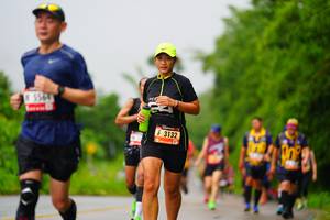 BIB: 556, 3132
                            <button type="button" onclick="openModal(5614931)" class="btn btn-primary btn-sm float-right btn-popup" data-toggle="modal" data-target=".modal-high-quality">
                        <i class="fas fa-shopping-cart"></i> Add to Cart
                    </button>
                                            <button type="button" onclick="isThisMe(5614931, true)" class="btn btn-success btn-sm float-right btn-popup btn-isme hidden" data-toggle="tooltip" data-placement="bottom" title="นี่คือรูปของคุณใช่ไหม คลิกที่นี่เพื่อเอาเข้าอัลบั้ม">
                        <i class="fas fa-plus"></i> Add to album
                    </button>
                    <button type="button" onclick="isThisMe(5614931, false)" class="btn btn-warning btn-sm float-right btn-popup btn-isnotme hidden">
                        <i class="fas fa-ban"></i> Remove from album
                    </button>