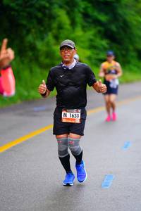 BIB: 1630
                            <button type="button" onclick="openModal(5761831)" class="btn btn-primary btn-sm float-right btn-popup" data-toggle="modal" data-target=".modal-high-quality">
                        <i class="fas fa-shopping-cart"></i> Add to Cart
                    </button>
                                            <button type="button" onclick="isThisMe(5761831, true)" class="btn btn-success btn-sm float-right btn-popup btn-isme hidden" data-toggle="tooltip" data-placement="bottom" title="นี่คือรูปของคุณใช่ไหม คลิกที่นี่เพื่อเอาเข้าอัลบั้ม">
                        <i class="fas fa-plus"></i> Add to album
                    </button>
                    <button type="button" onclick="isThisMe(5761831, false)" class="btn btn-warning btn-sm float-right btn-popup btn-isnotme hidden">
                        <i class="fas fa-ban"></i> Remove from album
                    </button>