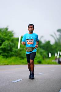 BIB: 1320
                            <button type="button" onclick="openModal(5755498)" class="btn btn-primary btn-sm float-right btn-popup" data-toggle="modal" data-target=".modal-high-quality">
                        <i class="fas fa-shopping-cart"></i> Add to Cart
                    </button>
                                            <button type="button" onclick="isThisMe(5755498, true)" class="btn btn-success btn-sm float-right btn-popup btn-isme hidden" data-toggle="tooltip" data-placement="bottom" title="นี่คือรูปของคุณใช่ไหม คลิกที่นี่เพื่อเอาเข้าอัลบั้ม">
                        <i class="fas fa-plus"></i> Add to album
                    </button>
                    <button type="button" onclick="isThisMe(5755498, false)" class="btn btn-warning btn-sm float-right btn-popup btn-isnotme hidden">
                        <i class="fas fa-ban"></i> Remove from album
                    </button>