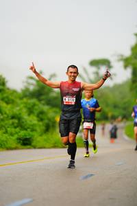 BIB: 5130
                            <button type="button" onclick="openModal(5763079)" class="btn btn-primary btn-sm float-right btn-popup" data-toggle="modal" data-target=".modal-high-quality">
                        <i class="fas fa-shopping-cart"></i> Add to Cart
                    </button>
                                            <button type="button" onclick="isThisMe(5763079, true)" class="btn btn-success btn-sm float-right btn-popup btn-isme hidden" data-toggle="tooltip" data-placement="bottom" title="นี่คือรูปของคุณใช่ไหม คลิกที่นี่เพื่อเอาเข้าอัลบั้ม">
                        <i class="fas fa-plus"></i> Add to album
                    </button>
                    <button type="button" onclick="isThisMe(5763079, false)" class="btn btn-warning btn-sm float-right btn-popup btn-isnotme hidden">
                        <i class="fas fa-ban"></i> Remove from album
                    </button>