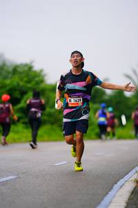 BIB: 1639
                            <button type="button" onclick="openModal(5754800)" class="btn btn-primary btn-sm float-right btn-popup" data-toggle="modal" data-target=".modal-high-quality">
                        <i class="fas fa-shopping-cart"></i> Add to Cart
                    </button>
                                            <button type="button" onclick="isThisMe(5754800, true)" class="btn btn-success btn-sm float-right btn-popup btn-isme hidden" data-toggle="tooltip" data-placement="bottom" title="นี่คือรูปของคุณใช่ไหม คลิกที่นี่เพื่อเอาเข้าอัลบั้ม">
                        <i class="fas fa-plus"></i> Add to album
                    </button>
                    <button type="button" onclick="isThisMe(5754800, false)" class="btn btn-warning btn-sm float-right btn-popup btn-isnotme hidden">
                        <i class="fas fa-ban"></i> Remove from album
                    </button>