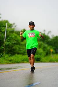 BIB: 6100, 
                            <button type="button" onclick="openModal(5770114)" class="btn btn-primary btn-sm float-right btn-popup" data-toggle="modal" data-target=".modal-high-quality">
                        <i class="fas fa-shopping-cart"></i> Add to Cart
                    </button>
                                            <button type="button" onclick="isThisMe(5770114, true)" class="btn btn-success btn-sm float-right btn-popup btn-isme hidden" data-toggle="tooltip" data-placement="bottom" title="นี่คือรูปของคุณใช่ไหม คลิกที่นี่เพื่อเอาเข้าอัลบั้ม">
                        <i class="fas fa-plus"></i> Add to album
                    </button>
                    <button type="button" onclick="isThisMe(5770114, false)" class="btn btn-warning btn-sm float-right btn-popup btn-isnotme hidden">
                        <i class="fas fa-ban"></i> Remove from album
                    </button>