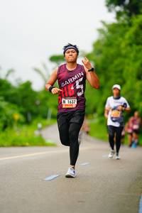 BIB: 1637
                            <button type="button" onclick="openModal(5760797)" class="btn btn-primary btn-sm float-right btn-popup" data-toggle="modal" data-target=".modal-high-quality">
                        <i class="fas fa-shopping-cart"></i> Add to Cart
                    </button>
                                            <button type="button" onclick="isThisMe(5760797, true)" class="btn btn-success btn-sm float-right btn-popup btn-isme hidden" data-toggle="tooltip" data-placement="bottom" title="นี่คือรูปของคุณใช่ไหม คลิกที่นี่เพื่อเอาเข้าอัลบั้ม">
                        <i class="fas fa-plus"></i> Add to album
                    </button>
                    <button type="button" onclick="isThisMe(5760797, false)" class="btn btn-warning btn-sm float-right btn-popup btn-isnotme hidden">
                        <i class="fas fa-ban"></i> Remove from album
                    </button>