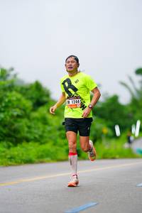 BIB: 1244
                            <button type="button" onclick="openModal(5710749)" class="btn btn-primary btn-sm float-right btn-popup" data-toggle="modal" data-target=".modal-high-quality">
                        <i class="fas fa-shopping-cart"></i> Add to Cart
                    </button>
                                            <button type="button" onclick="isThisMe(5710749, true)" class="btn btn-success btn-sm float-right btn-popup btn-isme hidden" data-toggle="tooltip" data-placement="bottom" title="นี่คือรูปของคุณใช่ไหม คลิกที่นี่เพื่อเอาเข้าอัลบั้ม">
                        <i class="fas fa-plus"></i> Add to album
                    </button>
                    <button type="button" onclick="isThisMe(5710749, false)" class="btn btn-warning btn-sm float-right btn-popup btn-isnotme hidden">
                        <i class="fas fa-ban"></i> Remove from album
                    </button>