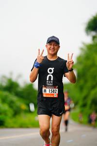 BIB: 1582
                            <button type="button" onclick="openModal(5758604)" class="btn btn-primary btn-sm float-right btn-popup" data-toggle="modal" data-target=".modal-high-quality">
                        <i class="fas fa-shopping-cart"></i> Add to Cart
                    </button>
                                            <button type="button" onclick="isThisMe(5758604, true)" class="btn btn-success btn-sm float-right btn-popup btn-isme hidden" data-toggle="tooltip" data-placement="bottom" title="นี่คือรูปของคุณใช่ไหม คลิกที่นี่เพื่อเอาเข้าอัลบั้ม">
                        <i class="fas fa-plus"></i> Add to album
                    </button>
                    <button type="button" onclick="isThisMe(5758604, false)" class="btn btn-warning btn-sm float-right btn-popup btn-isnotme hidden">
                        <i class="fas fa-ban"></i> Remove from album
                    </button>