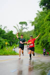 BIB: 424
                            <button type="button" onclick="openModal(5769801)" class="btn btn-primary btn-sm float-right btn-popup" data-toggle="modal" data-target=".modal-high-quality">
                        <i class="fas fa-shopping-cart"></i> Add to Cart
                    </button>
                                            <button type="button" onclick="isThisMe(5769801, true)" class="btn btn-success btn-sm float-right btn-popup btn-isme hidden" data-toggle="tooltip" data-placement="bottom" title="นี่คือรูปของคุณใช่ไหม คลิกที่นี่เพื่อเอาเข้าอัลบั้ม">
                        <i class="fas fa-plus"></i> Add to album
                    </button>
                    <button type="button" onclick="isThisMe(5769801, false)" class="btn btn-warning btn-sm float-right btn-popup btn-isnotme hidden">
                        <i class="fas fa-ban"></i> Remove from album
                    </button>