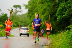 BIB: 525
                            <button type="button" onclick="openModal(5613489)" class="btn btn-primary btn-sm float-right btn-popup" data-toggle="modal" data-target=".modal-high-quality">
                        <i class="fas fa-shopping-cart"></i> Add to Cart
                    </button>
                                            <button type="button" onclick="isThisMe(5613489, true)" class="btn btn-success btn-sm float-right btn-popup btn-isme hidden" data-toggle="tooltip" data-placement="bottom" title="นี่คือรูปของคุณใช่ไหม คลิกที่นี่เพื่อเอาเข้าอัลบั้ม">
                        <i class="fas fa-plus"></i> Add to album
                    </button>
                    <button type="button" onclick="isThisMe(5613489, false)" class="btn btn-warning btn-sm float-right btn-popup btn-isnotme hidden">
                        <i class="fas fa-ban"></i> Remove from album
                    </button>