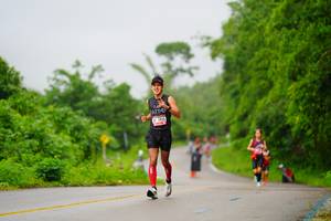 BIB: 905
                            <button type="button" onclick="openModal(5611499)" class="btn btn-primary btn-sm float-right btn-popup" data-toggle="modal" data-target=".modal-high-quality">
                        <i class="fas fa-shopping-cart"></i> Add to Cart
                    </button>
                                            <button type="button" onclick="isThisMe(5611499, true)" class="btn btn-success btn-sm float-right btn-popup btn-isme hidden" data-toggle="tooltip" data-placement="bottom" title="นี่คือรูปของคุณใช่ไหม คลิกที่นี่เพื่อเอาเข้าอัลบั้ม">
                        <i class="fas fa-plus"></i> Add to album
                    </button>
                    <button type="button" onclick="isThisMe(5611499, false)" class="btn btn-warning btn-sm float-right btn-popup btn-isnotme hidden">
                        <i class="fas fa-ban"></i> Remove from album
                    </button>