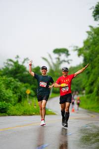 BIB: 51561, 074
                            <button type="button" onclick="openModal(5769822)" class="btn btn-primary btn-sm float-right btn-popup" data-toggle="modal" data-target=".modal-high-quality">
                        <i class="fas fa-shopping-cart"></i> Add to Cart
                    </button>
                                            <button type="button" onclick="isThisMe(5769822, true)" class="btn btn-success btn-sm float-right btn-popup btn-isme hidden" data-toggle="tooltip" data-placement="bottom" title="นี่คือรูปของคุณใช่ไหม คลิกที่นี่เพื่อเอาเข้าอัลบั้ม">
                        <i class="fas fa-plus"></i> Add to album
                    </button>
                    <button type="button" onclick="isThisMe(5769822, false)" class="btn btn-warning btn-sm float-right btn-popup btn-isnotme hidden">
                        <i class="fas fa-ban"></i> Remove from album
                    </button>