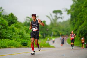 BIB: 5905
                            <button type="button" onclick="openModal(5763211)" class="btn btn-primary btn-sm float-right btn-popup" data-toggle="modal" data-target=".modal-high-quality">
                        <i class="fas fa-shopping-cart"></i> Add to Cart
                    </button>
                                            <button type="button" onclick="isThisMe(5763211, true)" class="btn btn-success btn-sm float-right btn-popup btn-isme hidden" data-toggle="tooltip" data-placement="bottom" title="นี่คือรูปของคุณใช่ไหม คลิกที่นี่เพื่อเอาเข้าอัลบั้ม">
                        <i class="fas fa-plus"></i> Add to album
                    </button>
                    <button type="button" onclick="isThisMe(5763211, false)" class="btn btn-warning btn-sm float-right btn-popup btn-isnotme hidden">
                        <i class="fas fa-ban"></i> Remove from album
                    </button>