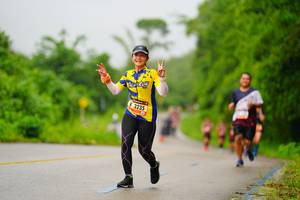 BIB: 3235
                            <button type="button" onclick="openModal(5763358)" class="btn btn-primary btn-sm float-right btn-popup" data-toggle="modal" data-target=".modal-high-quality">
                        <i class="fas fa-shopping-cart"></i> Add to Cart
                    </button>
                                            <button type="button" onclick="isThisMe(5763358, true)" class="btn btn-success btn-sm float-right btn-popup btn-isme hidden" data-toggle="tooltip" data-placement="bottom" title="นี่คือรูปของคุณใช่ไหม คลิกที่นี่เพื่อเอาเข้าอัลบั้ม">
                        <i class="fas fa-plus"></i> Add to album
                    </button>
                    <button type="button" onclick="isThisMe(5763358, false)" class="btn btn-warning btn-sm float-right btn-popup btn-isnotme hidden">
                        <i class="fas fa-ban"></i> Remove from album
                    </button>