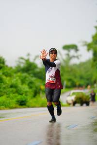 BIB: 520
                            <button type="button" onclick="openModal(5769299)" class="btn btn-primary btn-sm float-right btn-popup" data-toggle="modal" data-target=".modal-high-quality">
                        <i class="fas fa-shopping-cart"></i> Add to Cart
                    </button>
                                            <button type="button" onclick="isThisMe(5769299, true)" class="btn btn-success btn-sm float-right btn-popup btn-isme hidden" data-toggle="tooltip" data-placement="bottom" title="นี่คือรูปของคุณใช่ไหม คลิกที่นี่เพื่อเอาเข้าอัลบั้ม">
                        <i class="fas fa-plus"></i> Add to album
                    </button>
                    <button type="button" onclick="isThisMe(5769299, false)" class="btn btn-warning btn-sm float-right btn-popup btn-isnotme hidden">
                        <i class="fas fa-ban"></i> Remove from album
                    </button>