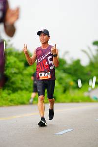 BIB: 1180
                            <button type="button" onclick="openModal(5756911)" class="btn btn-primary btn-sm float-right btn-popup" data-toggle="modal" data-target=".modal-high-quality">
                        <i class="fas fa-shopping-cart"></i> Add to Cart
                    </button>
                                            <button type="button" onclick="isThisMe(5756911, true)" class="btn btn-success btn-sm float-right btn-popup btn-isme hidden" data-toggle="tooltip" data-placement="bottom" title="นี่คือรูปของคุณใช่ไหม คลิกที่นี่เพื่อเอาเข้าอัลบั้ม">
                        <i class="fas fa-plus"></i> Add to album
                    </button>
                    <button type="button" onclick="isThisMe(5756911, false)" class="btn btn-warning btn-sm float-right btn-popup btn-isnotme hidden">
                        <i class="fas fa-ban"></i> Remove from album
                    </button>