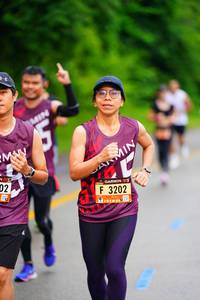 BIB: 3202
                            <button type="button" onclick="openModal(5705970)" class="btn btn-primary btn-sm float-right btn-popup" data-toggle="modal" data-target=".modal-high-quality">
                        <i class="fas fa-shopping-cart"></i> Add to Cart
                    </button>
                                            <button type="button" onclick="isThisMe(5705970, true)" class="btn btn-success btn-sm float-right btn-popup btn-isme hidden" data-toggle="tooltip" data-placement="bottom" title="นี่คือรูปของคุณใช่ไหม คลิกที่นี่เพื่อเอาเข้าอัลบั้ม">
                        <i class="fas fa-plus"></i> Add to album
                    </button>
                    <button type="button" onclick="isThisMe(5705970, false)" class="btn btn-warning btn-sm float-right btn-popup btn-isnotme hidden">
                        <i class="fas fa-ban"></i> Remove from album
                    </button>