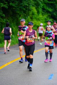 BIB: 3316, 3392
                            <button type="button" onclick="openModal(5615462)" class="btn btn-primary btn-sm float-right btn-popup" data-toggle="modal" data-target=".modal-high-quality">
                        <i class="fas fa-shopping-cart"></i> Add to Cart
                    </button>
                                            <button type="button" onclick="isThisMe(5615462, true)" class="btn btn-success btn-sm float-right btn-popup btn-isme hidden" data-toggle="tooltip" data-placement="bottom" title="นี่คือรูปของคุณใช่ไหม คลิกที่นี่เพื่อเอาเข้าอัลบั้ม">
                        <i class="fas fa-plus"></i> Add to album
                    </button>
                    <button type="button" onclick="isThisMe(5615462, false)" class="btn btn-warning btn-sm float-right btn-popup btn-isnotme hidden">
                        <i class="fas fa-ban"></i> Remove from album
                    </button>