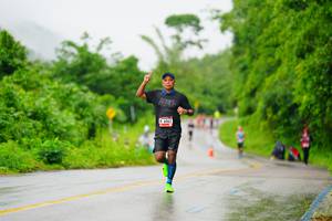 BIB: 6062
                            <button type="button" onclick="openModal(5769240)" class="btn btn-primary btn-sm float-right btn-popup" data-toggle="modal" data-target=".modal-high-quality">
                        <i class="fas fa-shopping-cart"></i> Add to Cart
                    </button>
                                            <button type="button" onclick="isThisMe(5769240, true)" class="btn btn-success btn-sm float-right btn-popup btn-isme hidden" data-toggle="tooltip" data-placement="bottom" title="นี่คือรูปของคุณใช่ไหม คลิกที่นี่เพื่อเอาเข้าอัลบั้ม">
                        <i class="fas fa-plus"></i> Add to album
                    </button>
                    <button type="button" onclick="isThisMe(5769240, false)" class="btn btn-warning btn-sm float-right btn-popup btn-isnotme hidden">
                        <i class="fas fa-ban"></i> Remove from album
                    </button>