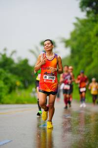 BIB: 5900
                            <button type="button" onclick="openModal(5768205)" class="btn btn-primary btn-sm float-right btn-popup" data-toggle="modal" data-target=".modal-high-quality">
                        <i class="fas fa-shopping-cart"></i> Add to Cart
                    </button>
                                            <button type="button" onclick="isThisMe(5768205, true)" class="btn btn-success btn-sm float-right btn-popup btn-isme hidden" data-toggle="tooltip" data-placement="bottom" title="นี่คือรูปของคุณใช่ไหม คลิกที่นี่เพื่อเอาเข้าอัลบั้ม">
                        <i class="fas fa-plus"></i> Add to album
                    </button>
                    <button type="button" onclick="isThisMe(5768205, false)" class="btn btn-warning btn-sm float-right btn-popup btn-isnotme hidden">
                        <i class="fas fa-ban"></i> Remove from album
                    </button>