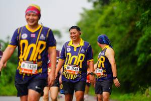 BIB: 1434, 1549, 193
                            <button type="button" onclick="openModal(5614981)" class="btn btn-primary btn-sm float-right btn-popup" data-toggle="modal" data-target=".modal-high-quality">
                        <i class="fas fa-shopping-cart"></i> Add to Cart
                    </button>
                                            <button type="button" onclick="isThisMe(5614981, true)" class="btn btn-success btn-sm float-right btn-popup btn-isme hidden" data-toggle="tooltip" data-placement="bottom" title="นี่คือรูปของคุณใช่ไหม คลิกที่นี่เพื่อเอาเข้าอัลบั้ม">
                        <i class="fas fa-plus"></i> Add to album
                    </button>
                    <button type="button" onclick="isThisMe(5614981, false)" class="btn btn-warning btn-sm float-right btn-popup btn-isnotme hidden">
                        <i class="fas fa-ban"></i> Remove from album
                    </button>