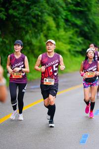 BIB: 3254, 1022, 3291
                            <button type="button" onclick="openModal(5706366)" class="btn btn-primary btn-sm float-right btn-popup" data-toggle="modal" data-target=".modal-high-quality">
                        <i class="fas fa-shopping-cart"></i> Add to Cart
                    </button>
                                            <button type="button" onclick="isThisMe(5706366, true)" class="btn btn-success btn-sm float-right btn-popup btn-isme hidden" data-toggle="tooltip" data-placement="bottom" title="นี่คือรูปของคุณใช่ไหม คลิกที่นี่เพื่อเอาเข้าอัลบั้ม">
                        <i class="fas fa-plus"></i> Add to album
                    </button>
                    <button type="button" onclick="isThisMe(5706366, false)" class="btn btn-warning btn-sm float-right btn-popup btn-isnotme hidden">
                        <i class="fas fa-ban"></i> Remove from album
                    </button>