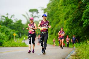 BIB: 3139, 1279
                            <button type="button" onclick="openModal(5762944)" class="btn btn-primary btn-sm float-right btn-popup" data-toggle="modal" data-target=".modal-high-quality">
                        <i class="fas fa-shopping-cart"></i> Add to Cart
                    </button>
                                            <button type="button" onclick="isThisMe(5762944, true)" class="btn btn-success btn-sm float-right btn-popup btn-isme hidden" data-toggle="tooltip" data-placement="bottom" title="นี่คือรูปของคุณใช่ไหม คลิกที่นี่เพื่อเอาเข้าอัลบั้ม">
                        <i class="fas fa-plus"></i> Add to album
                    </button>
                    <button type="button" onclick="isThisMe(5762944, false)" class="btn btn-warning btn-sm float-right btn-popup btn-isnotme hidden">
                        <i class="fas fa-ban"></i> Remove from album
                    </button>