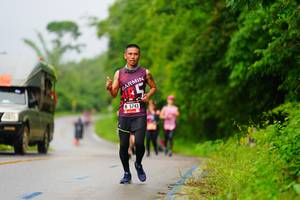 BIB: 5743
                            <button type="button" onclick="openModal(5612364)" class="btn btn-primary btn-sm float-right btn-popup" data-toggle="modal" data-target=".modal-high-quality">
                        <i class="fas fa-shopping-cart"></i> Add to Cart
                    </button>
                                            <button type="button" onclick="isThisMe(5612364, true)" class="btn btn-success btn-sm float-right btn-popup btn-isme hidden" data-toggle="tooltip" data-placement="bottom" title="นี่คือรูปของคุณใช่ไหม คลิกที่นี่เพื่อเอาเข้าอัลบั้ม">
                        <i class="fas fa-plus"></i> Add to album
                    </button>
                    <button type="button" onclick="isThisMe(5612364, false)" class="btn btn-warning btn-sm float-right btn-popup btn-isnotme hidden">
                        <i class="fas fa-ban"></i> Remove from album
                    </button>