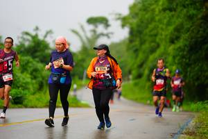 BIB: 039, 5617, 3258
                            <button type="button" onclick="openModal(5613843)" class="btn btn-primary btn-sm float-right btn-popup" data-toggle="modal" data-target=".modal-high-quality">
                        <i class="fas fa-shopping-cart"></i> Add to Cart
                    </button>
                                            <button type="button" onclick="isThisMe(5613843, true)" class="btn btn-success btn-sm float-right btn-popup btn-isme hidden" data-toggle="tooltip" data-placement="bottom" title="นี่คือรูปของคุณใช่ไหม คลิกที่นี่เพื่อเอาเข้าอัลบั้ม">
                        <i class="fas fa-plus"></i> Add to album
                    </button>
                    <button type="button" onclick="isThisMe(5613843, false)" class="btn btn-warning btn-sm float-right btn-popup btn-isnotme hidden">
                        <i class="fas fa-ban"></i> Remove from album
                    </button>