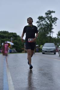 BIB: 570
                            <button type="button" onclick="openModal(5780210)" class="btn btn-primary btn-sm float-right btn-popup" data-toggle="modal" data-target=".modal-high-quality">
                        <i class="fas fa-shopping-cart"></i> Add to Cart
                    </button>
                                            <button type="button" onclick="isThisMe(5780210, true)" class="btn btn-success btn-sm float-right btn-popup btn-isme hidden" data-toggle="tooltip" data-placement="bottom" title="นี่คือรูปของคุณใช่ไหม คลิกที่นี่เพื่อเอาเข้าอัลบั้ม">
                        <i class="fas fa-plus"></i> Add to album
                    </button>
                    <button type="button" onclick="isThisMe(5780210, false)" class="btn btn-warning btn-sm float-right btn-popup btn-isnotme hidden">
                        <i class="fas fa-ban"></i> Remove from album
                    </button>