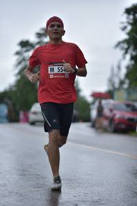 BIB: 554
                            <button type="button" onclick="openModal(5780939)" class="btn btn-primary btn-sm float-right btn-popup" data-toggle="modal" data-target=".modal-high-quality">
                        <i class="fas fa-shopping-cart"></i> Add to Cart
                    </button>
                                            <button type="button" onclick="isThisMe(5780939, true)" class="btn btn-success btn-sm float-right btn-popup btn-isme hidden" data-toggle="tooltip" data-placement="bottom" title="นี่คือรูปของคุณใช่ไหม คลิกที่นี่เพื่อเอาเข้าอัลบั้ม">
                        <i class="fas fa-plus"></i> Add to album
                    </button>
                    <button type="button" onclick="isThisMe(5780939, false)" class="btn btn-warning btn-sm float-right btn-popup btn-isnotme hidden">
                        <i class="fas fa-ban"></i> Remove from album
                    </button>