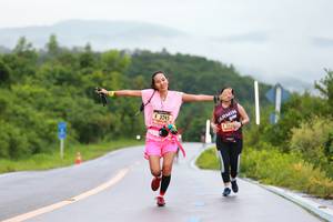 BIB: 3245
                            <button type="button" onclick="openModal(5685513)" class="btn btn-primary btn-sm float-right btn-popup" data-toggle="modal" data-target=".modal-high-quality">
                        <i class="fas fa-shopping-cart"></i> Add to Cart
                    </button>
                                            <button type="button" onclick="isThisMe(5685513, true)" class="btn btn-success btn-sm float-right btn-popup btn-isme hidden" data-toggle="tooltip" data-placement="bottom" title="นี่คือรูปของคุณใช่ไหม คลิกที่นี่เพื่อเอาเข้าอัลบั้ม">
                        <i class="fas fa-plus"></i> Add to album
                    </button>
                    <button type="button" onclick="isThisMe(5685513, false)" class="btn btn-warning btn-sm float-right btn-popup btn-isnotme hidden">
                        <i class="fas fa-ban"></i> Remove from album
                    </button>