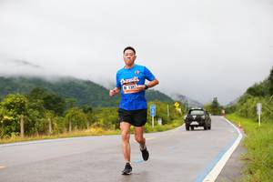 BIB: 1385
                            <button type="button" onclick="openModal(5685782)" class="btn btn-primary btn-sm float-right btn-popup" data-toggle="modal" data-target=".modal-high-quality">
                        <i class="fas fa-shopping-cart"></i> Add to Cart
                    </button>
                                            <button type="button" onclick="isThisMe(5685782, true)" class="btn btn-success btn-sm float-right btn-popup btn-isme hidden" data-toggle="tooltip" data-placement="bottom" title="นี่คือรูปของคุณใช่ไหม คลิกที่นี่เพื่อเอาเข้าอัลบั้ม">
                        <i class="fas fa-plus"></i> Add to album
                    </button>
                    <button type="button" onclick="isThisMe(5685782, false)" class="btn btn-warning btn-sm float-right btn-popup btn-isnotme hidden">
                        <i class="fas fa-ban"></i> Remove from album
                    </button>