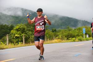 BIB: 1335
                            <button type="button" onclick="openModal(5672283)" class="btn btn-primary btn-sm float-right btn-popup" data-toggle="modal" data-target=".modal-high-quality">
                        <i class="fas fa-shopping-cart"></i> Add to Cart
                    </button>
                                            <button type="button" onclick="isThisMe(5672283, true)" class="btn btn-success btn-sm float-right btn-popup btn-isme hidden" data-toggle="tooltip" data-placement="bottom" title="นี่คือรูปของคุณใช่ไหม คลิกที่นี่เพื่อเอาเข้าอัลบั้ม">
                        <i class="fas fa-plus"></i> Add to album
                    </button>
                    <button type="button" onclick="isThisMe(5672283, false)" class="btn btn-warning btn-sm float-right btn-popup btn-isnotme hidden">
                        <i class="fas fa-ban"></i> Remove from album
                    </button>