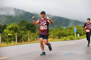 BIB: 1335
                            <button type="button" onclick="openModal(5672280)" class="btn btn-primary btn-sm float-right btn-popup" data-toggle="modal" data-target=".modal-high-quality">
                        <i class="fas fa-shopping-cart"></i> Add to Cart
                    </button>
                                            <button type="button" onclick="isThisMe(5672280, true)" class="btn btn-success btn-sm float-right btn-popup btn-isme hidden" data-toggle="tooltip" data-placement="bottom" title="นี่คือรูปของคุณใช่ไหม คลิกที่นี่เพื่อเอาเข้าอัลบั้ม">
                        <i class="fas fa-plus"></i> Add to album
                    </button>
                    <button type="button" onclick="isThisMe(5672280, false)" class="btn btn-warning btn-sm float-right btn-popup btn-isnotme hidden">
                        <i class="fas fa-ban"></i> Remove from album
                    </button>