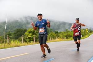 BIB: 1475, 1523
                            <button type="button" onclick="openModal(5675973)" class="btn btn-primary btn-sm float-right btn-popup" data-toggle="modal" data-target=".modal-high-quality">
                        <i class="fas fa-shopping-cart"></i> Add to Cart
                    </button>
                                            <button type="button" onclick="isThisMe(5675973, true)" class="btn btn-success btn-sm float-right btn-popup btn-isme hidden" data-toggle="tooltip" data-placement="bottom" title="นี่คือรูปของคุณใช่ไหม คลิกที่นี่เพื่อเอาเข้าอัลบั้ม">
                        <i class="fas fa-plus"></i> Add to album
                    </button>
                    <button type="button" onclick="isThisMe(5675973, false)" class="btn btn-warning btn-sm float-right btn-popup btn-isnotme hidden">
                        <i class="fas fa-ban"></i> Remove from album
                    </button>