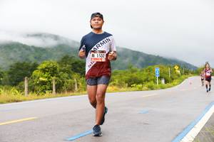 BIB: 1532
                            <button type="button" onclick="openModal(5663338)" class="btn btn-primary btn-sm float-right btn-popup" data-toggle="modal" data-target=".modal-high-quality">
                        <i class="fas fa-shopping-cart"></i> Add to Cart
                    </button>
                                            <button type="button" onclick="isThisMe(5663338, true)" class="btn btn-success btn-sm float-right btn-popup btn-isme hidden" data-toggle="tooltip" data-placement="bottom" title="นี่คือรูปของคุณใช่ไหม คลิกที่นี่เพื่อเอาเข้าอัลบั้ม">
                        <i class="fas fa-plus"></i> Add to album
                    </button>
                    <button type="button" onclick="isThisMe(5663338, false)" class="btn btn-warning btn-sm float-right btn-popup btn-isnotme hidden">
                        <i class="fas fa-ban"></i> Remove from album
                    </button>