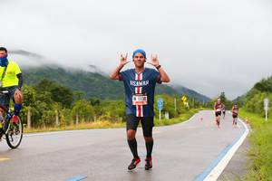 BIB: 1138
                            <button type="button" onclick="openModal(5660689)" class="btn btn-primary btn-sm float-right btn-popup" data-toggle="modal" data-target=".modal-high-quality">
                        <i class="fas fa-shopping-cart"></i> Add to Cart
                    </button>
                                            <button type="button" onclick="isThisMe(5660689, true)" class="btn btn-success btn-sm float-right btn-popup btn-isme hidden" data-toggle="tooltip" data-placement="bottom" title="นี่คือรูปของคุณใช่ไหม คลิกที่นี่เพื่อเอาเข้าอัลบั้ม">
                        <i class="fas fa-plus"></i> Add to album
                    </button>
                    <button type="button" onclick="isThisMe(5660689, false)" class="btn btn-warning btn-sm float-right btn-popup btn-isnotme hidden">
                        <i class="fas fa-ban"></i> Remove from album
                    </button>