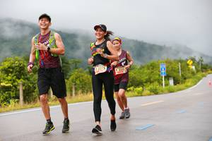 BIB: 3275, 3335
                            <button type="button" onclick="openModal(5675647)" class="btn btn-primary btn-sm float-right btn-popup" data-toggle="modal" data-target=".modal-high-quality">
                        <i class="fas fa-shopping-cart"></i> Add to Cart
                    </button>
                                            <button type="button" onclick="isThisMe(5675647, true)" class="btn btn-success btn-sm float-right btn-popup btn-isme hidden" data-toggle="tooltip" data-placement="bottom" title="นี่คือรูปของคุณใช่ไหม คลิกที่นี่เพื่อเอาเข้าอัลบั้ม">
                        <i class="fas fa-plus"></i> Add to album
                    </button>
                    <button type="button" onclick="isThisMe(5675647, false)" class="btn btn-warning btn-sm float-right btn-popup btn-isnotme hidden">
                        <i class="fas fa-ban"></i> Remove from album
                    </button>