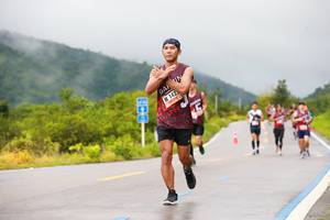 BIB: 143
                            <button type="button" onclick="openModal(5662972)" class="btn btn-primary btn-sm float-right btn-popup" data-toggle="modal" data-target=".modal-high-quality">
                        <i class="fas fa-shopping-cart"></i> Add to Cart
                    </button>
                                            <button type="button" onclick="isThisMe(5662972, true)" class="btn btn-success btn-sm float-right btn-popup btn-isme hidden" data-toggle="tooltip" data-placement="bottom" title="นี่คือรูปของคุณใช่ไหม คลิกที่นี่เพื่อเอาเข้าอัลบั้ม">
                        <i class="fas fa-plus"></i> Add to album
                    </button>
                    <button type="button" onclick="isThisMe(5662972, false)" class="btn btn-warning btn-sm float-right btn-popup btn-isnotme hidden">
                        <i class="fas fa-ban"></i> Remove from album
                    </button>