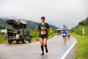 BIB: 3033
                            <button type="button" onclick="openModal(5661064)" class="btn btn-primary btn-sm float-right btn-popup" data-toggle="modal" data-target=".modal-high-quality">
                        <i class="fas fa-shopping-cart"></i> Add to Cart
                    </button>
                                            <button type="button" onclick="isThisMe(5661064, true)" class="btn btn-success btn-sm float-right btn-popup btn-isme hidden" data-toggle="tooltip" data-placement="bottom" title="นี่คือรูปของคุณใช่ไหม คลิกที่นี่เพื่อเอาเข้าอัลบั้ม">
                        <i class="fas fa-plus"></i> Add to album
                    </button>
                    <button type="button" onclick="isThisMe(5661064, false)" class="btn btn-warning btn-sm float-right btn-popup btn-isnotme hidden">
                        <i class="fas fa-ban"></i> Remove from album
                    </button>