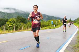 BIB: 1220, 
                            <button type="button" onclick="openModal(5663709)" class="btn btn-primary btn-sm float-right btn-popup" data-toggle="modal" data-target=".modal-high-quality">
                        <i class="fas fa-shopping-cart"></i> Add to Cart
                    </button>
                                            <button type="button" onclick="isThisMe(5663709, true)" class="btn btn-success btn-sm float-right btn-popup btn-isme hidden" data-toggle="tooltip" data-placement="bottom" title="นี่คือรูปของคุณใช่ไหม คลิกที่นี่เพื่อเอาเข้าอัลบั้ม">
                        <i class="fas fa-plus"></i> Add to album
                    </button>
                    <button type="button" onclick="isThisMe(5663709, false)" class="btn btn-warning btn-sm float-right btn-popup btn-isnotme hidden">
                        <i class="fas fa-ban"></i> Remove from album
                    </button>