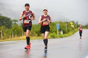 BIB: 1045, 3124
                            <button type="button" onclick="openModal(5654942)" class="btn btn-primary btn-sm float-right btn-popup" data-toggle="modal" data-target=".modal-high-quality">
                        <i class="fas fa-shopping-cart"></i> Add to Cart
                    </button>
                                            <button type="button" onclick="isThisMe(5654942, true)" class="btn btn-success btn-sm float-right btn-popup btn-isme hidden" data-toggle="tooltip" data-placement="bottom" title="นี่คือรูปของคุณใช่ไหม คลิกที่นี่เพื่อเอาเข้าอัลบั้ม">
                        <i class="fas fa-plus"></i> Add to album
                    </button>
                    <button type="button" onclick="isThisMe(5654942, false)" class="btn btn-warning btn-sm float-right btn-popup btn-isnotme hidden">
                        <i class="fas fa-ban"></i> Remove from album
                    </button>