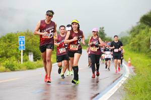 BIB: 3410, 168, 412
                            <button type="button" onclick="openModal(5648984)" class="btn btn-primary btn-sm float-right btn-popup" data-toggle="modal" data-target=".modal-high-quality">
                        <i class="fas fa-shopping-cart"></i> Add to Cart
                    </button>
                                            <button type="button" onclick="isThisMe(5648984, true)" class="btn btn-success btn-sm float-right btn-popup btn-isme hidden" data-toggle="tooltip" data-placement="bottom" title="นี่คือรูปของคุณใช่ไหม คลิกที่นี่เพื่อเอาเข้าอัลบั้ม">
                        <i class="fas fa-plus"></i> Add to album
                    </button>
                    <button type="button" onclick="isThisMe(5648984, false)" class="btn btn-warning btn-sm float-right btn-popup btn-isnotme hidden">
                        <i class="fas fa-ban"></i> Remove from album
                    </button>