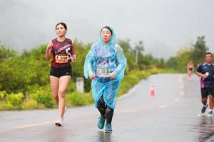 BIB: 3240, 3328
                            <button type="button" onclick="openModal(5633835)" class="btn btn-primary btn-sm float-right btn-popup" data-toggle="modal" data-target=".modal-high-quality">
                        <i class="fas fa-shopping-cart"></i> Add to Cart
                    </button>
                                            <button type="button" onclick="isThisMe(5633835, true)" class="btn btn-success btn-sm float-right btn-popup btn-isme hidden" data-toggle="tooltip" data-placement="bottom" title="นี่คือรูปของคุณใช่ไหม คลิกที่นี่เพื่อเอาเข้าอัลบั้ม">
                        <i class="fas fa-plus"></i> Add to album
                    </button>
                    <button type="button" onclick="isThisMe(5633835, false)" class="btn btn-warning btn-sm float-right btn-popup btn-isnotme hidden">
                        <i class="fas fa-ban"></i> Remove from album
                    </button>