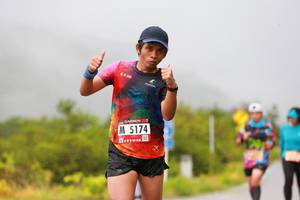 BIB: 6800, 5174
                            <button type="button" onclick="openModal(5628111)" class="btn btn-primary btn-sm float-right btn-popup" data-toggle="modal" data-target=".modal-high-quality">
                        <i class="fas fa-shopping-cart"></i> Add to Cart
                    </button>
                                            <button type="button" onclick="isThisMe(5628111, true)" class="btn btn-success btn-sm float-right btn-popup btn-isme hidden" data-toggle="tooltip" data-placement="bottom" title="นี่คือรูปของคุณใช่ไหม คลิกที่นี่เพื่อเอาเข้าอัลบั้ม">
                        <i class="fas fa-plus"></i> Add to album
                    </button>
                    <button type="button" onclick="isThisMe(5628111, false)" class="btn btn-warning btn-sm float-right btn-popup btn-isnotme hidden">
                        <i class="fas fa-ban"></i> Remove from album
                    </button>